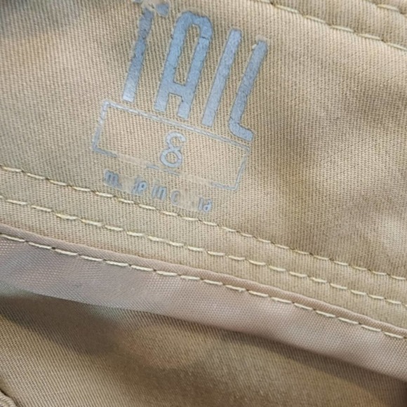 Tail Golf Bermuda Shorts Women 8 Tan Performance Stretch 3 Pocket w/ 2 Zip Tee - Picture 4 of 6